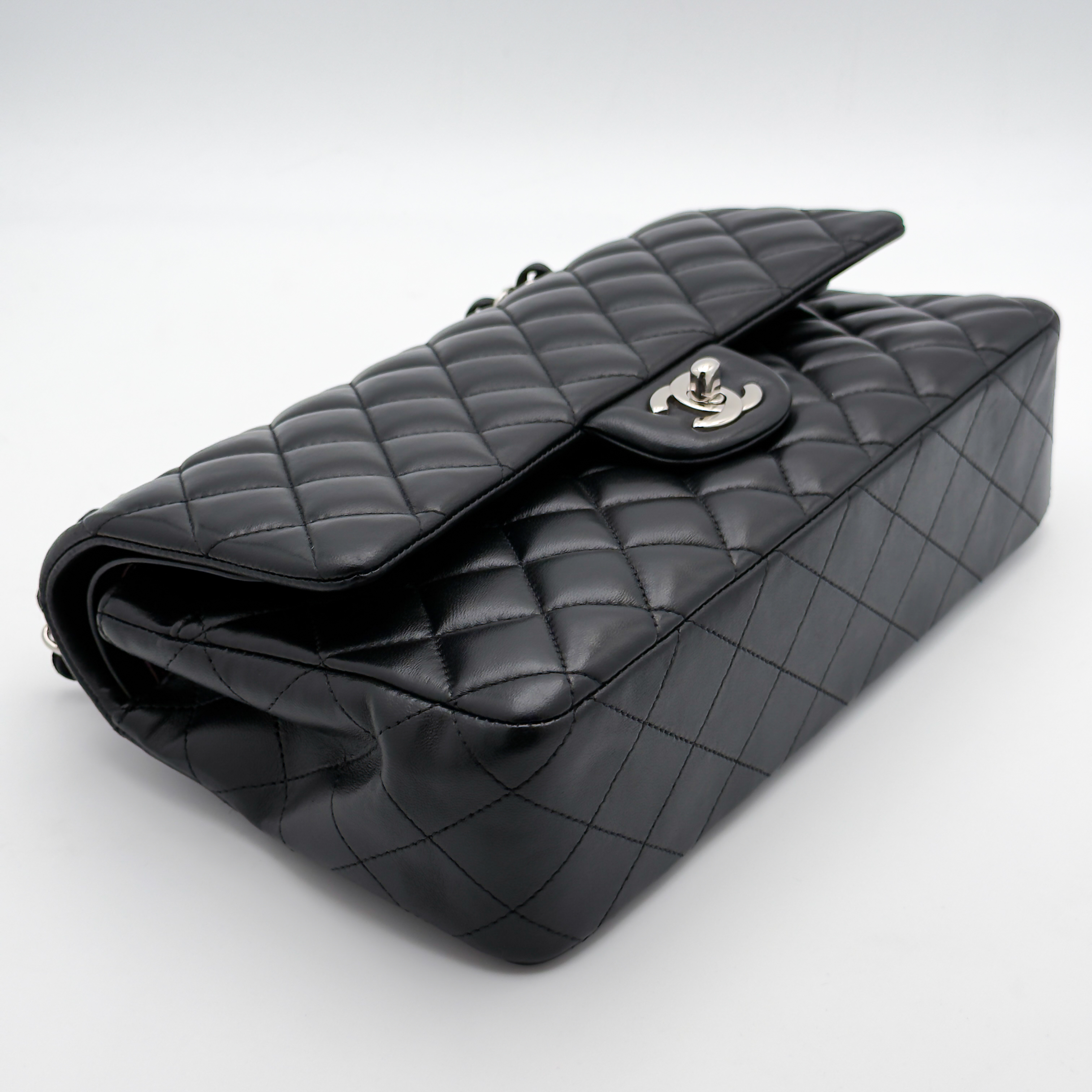 Chanel Classic 11.12 25 - Nera/Lambskin - HW Silver — foto 8