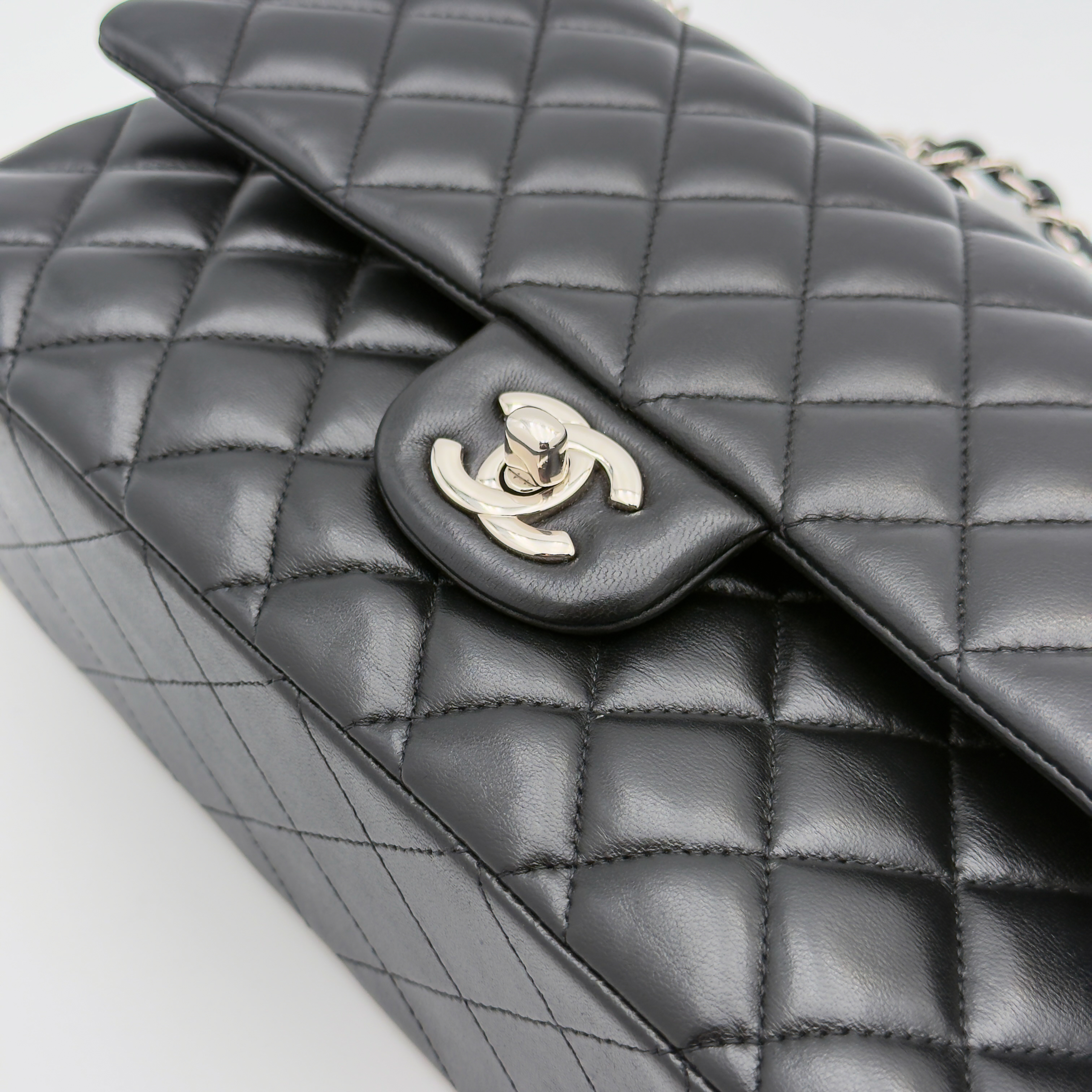 Chanel Classic 11.12 25 - Nera/Lambskin - HW Silver — foto 7