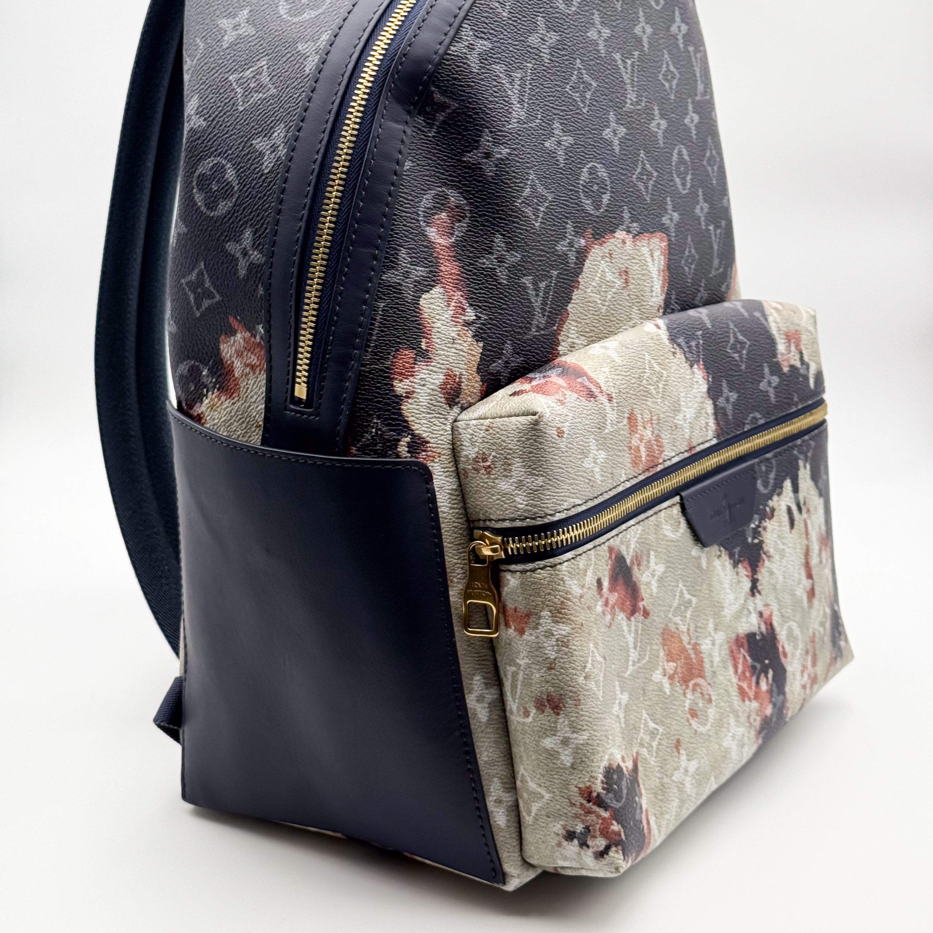 LV Zaino Discovery Monogram Bleach — foto 3